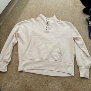 Cream Pullover